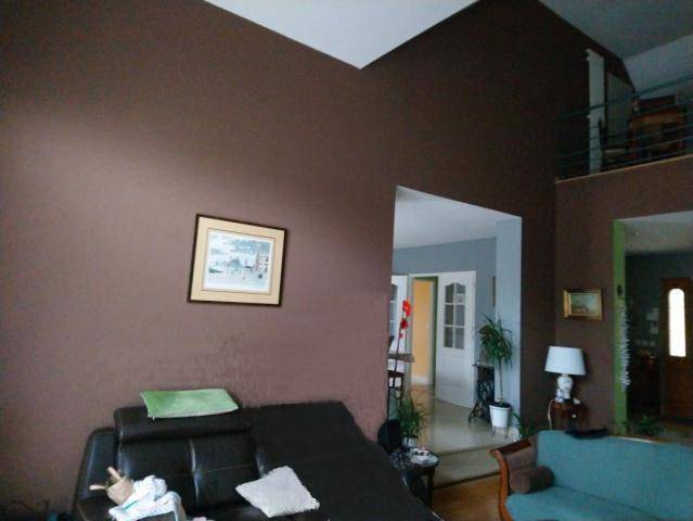mur avant papier peint